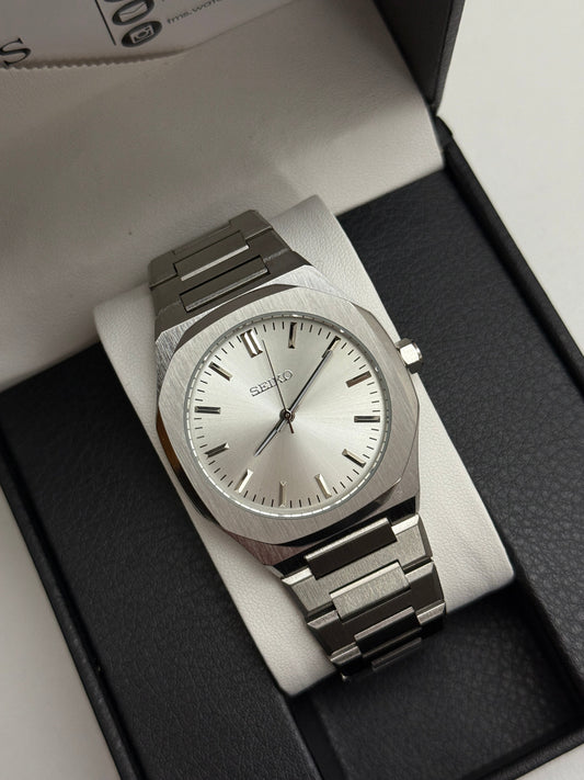 White Seiko Edge Custom Mod (Quartz)